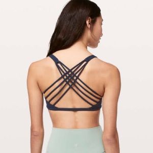 Lululemon free time be wild bra size 12 blue